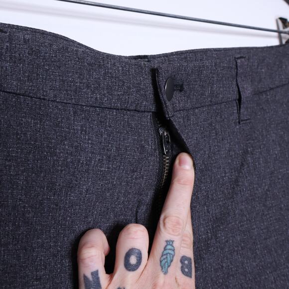 LULULEMON NEW Commission Short Classic 9" Heathered Black Casual Men's 30 - Picture 4 of 10